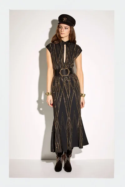 Look 32